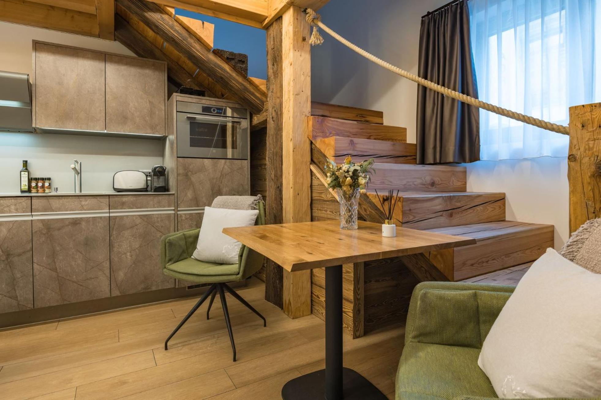 Luxury Residence Colosseo Zermatt Exterior foto