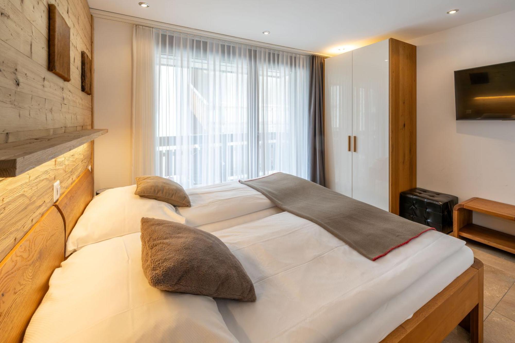 Luxury Residence Colosseo Zermatt Exterior foto